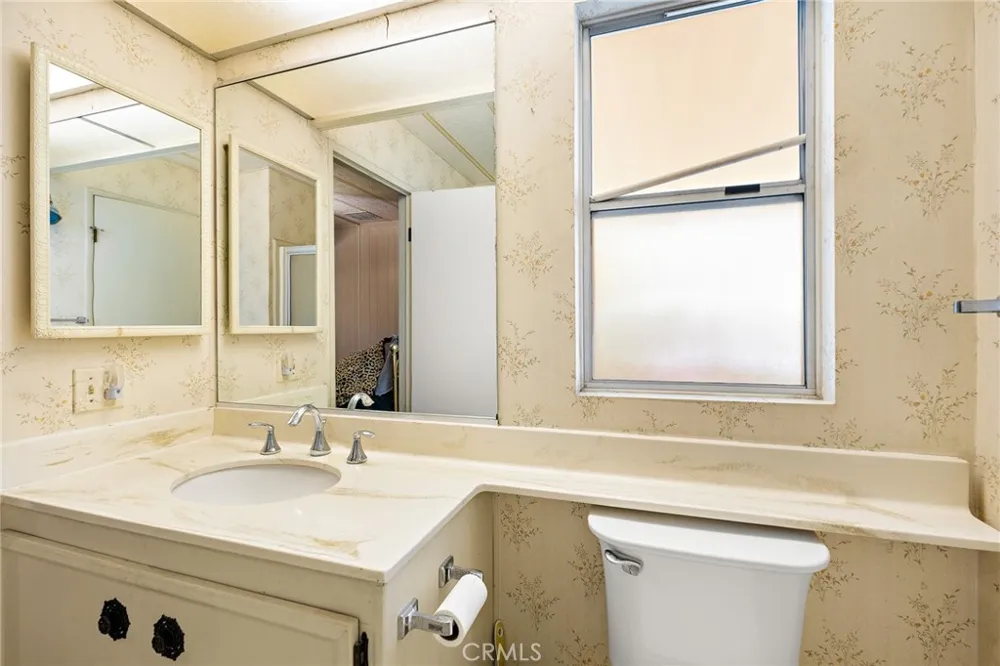 1430 Vista Grande Hemet, CA 92543