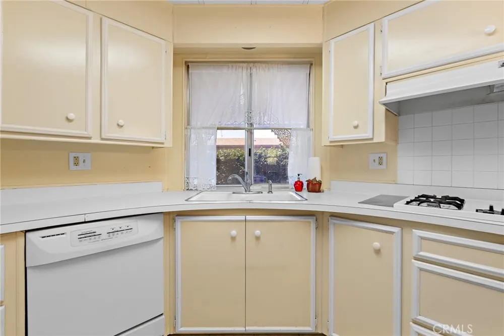 1430 Vista Grande Hemet, CA 92543
