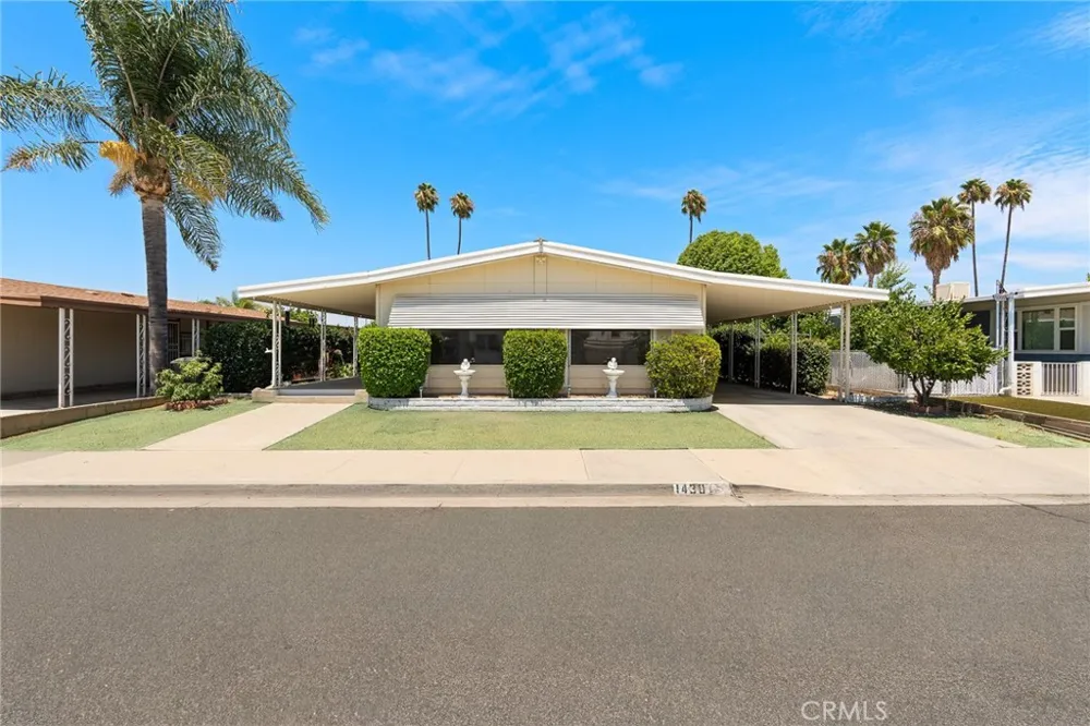 1430 Vista Grande Hemet, CA 92543