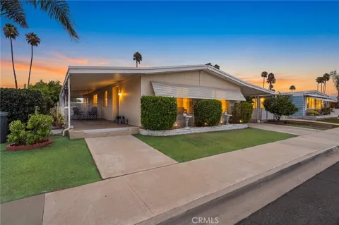 1430 Vista Grande