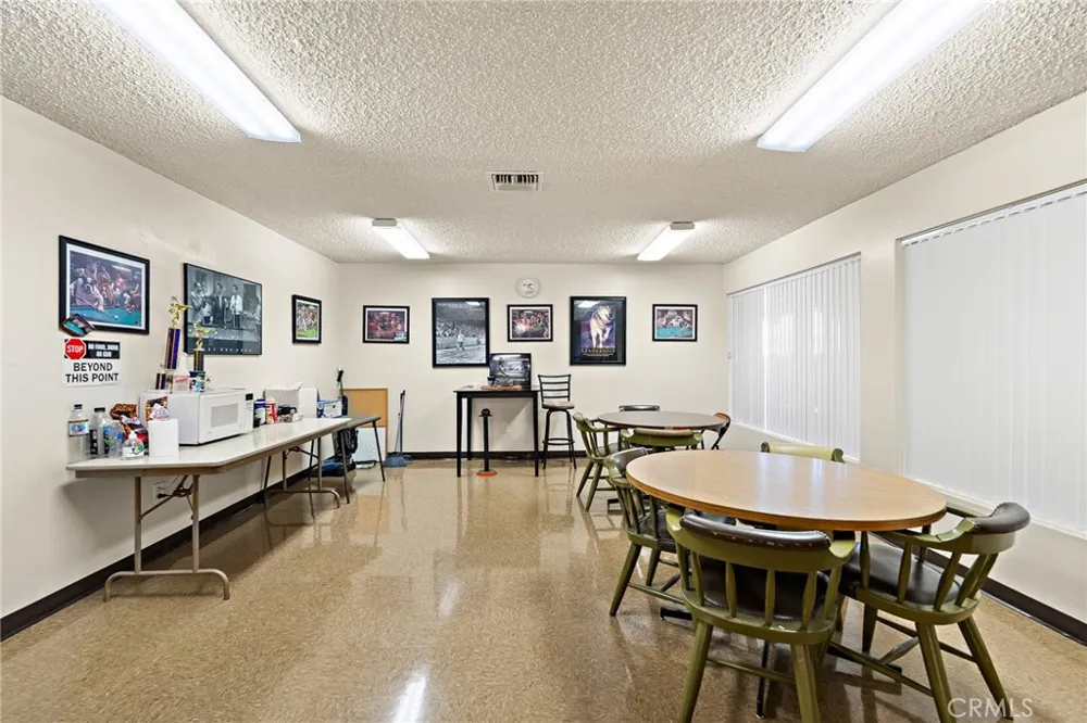 1430 Vista Grande Hemet, CA 92543