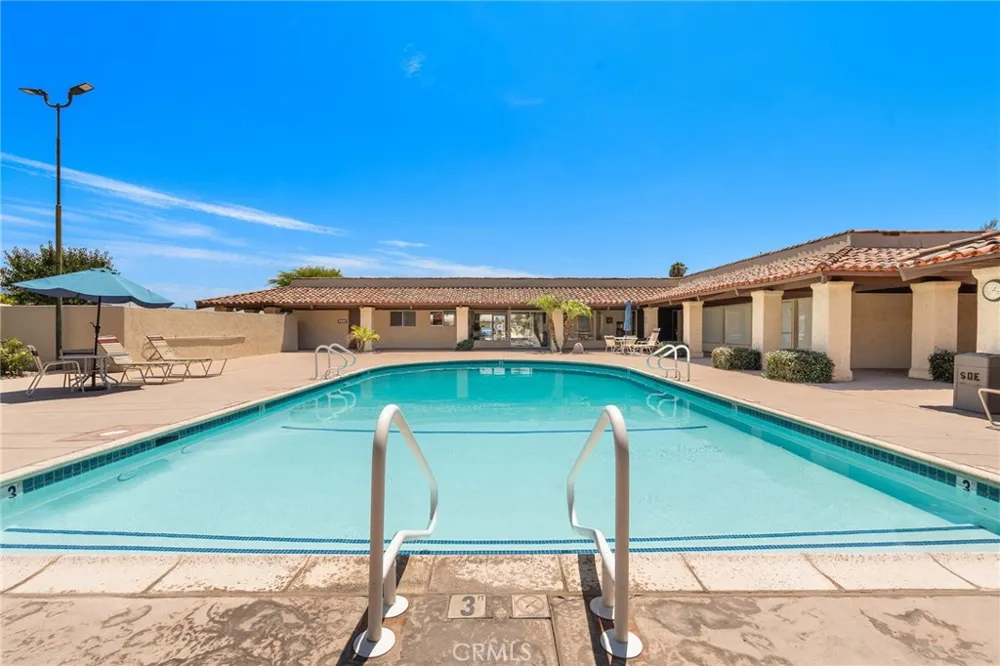 1430 Vista Grande Hemet, CA 92543