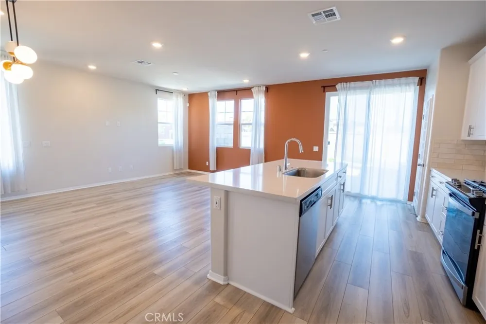 28228 Heirloom Temecula, CA 92591