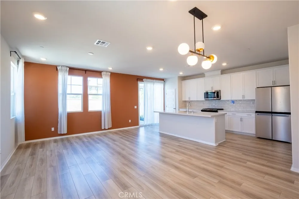 28228 Heirloom Temecula, CA 92591