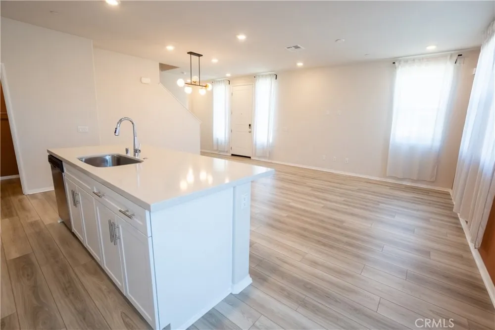28228 Heirloom Temecula, CA 92591