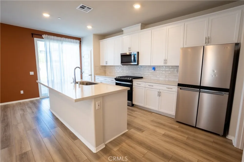 28228 Heirloom Temecula, CA 92591
