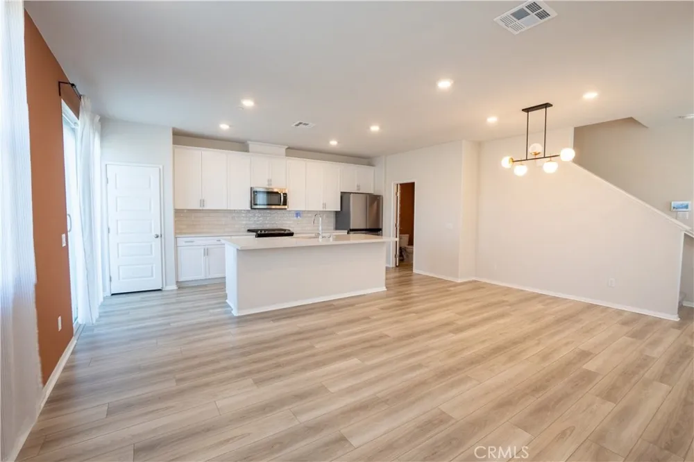 28228 Heirloom Temecula, CA 92591