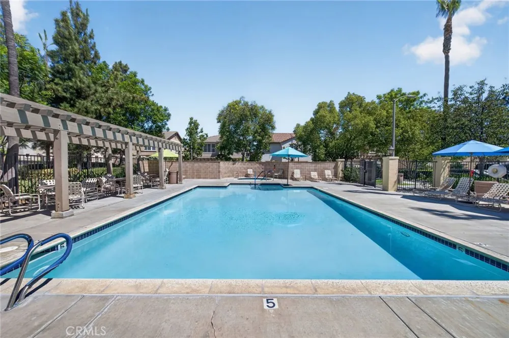 35960 Lindstrand Ave #4 Murrieta, CA 92563