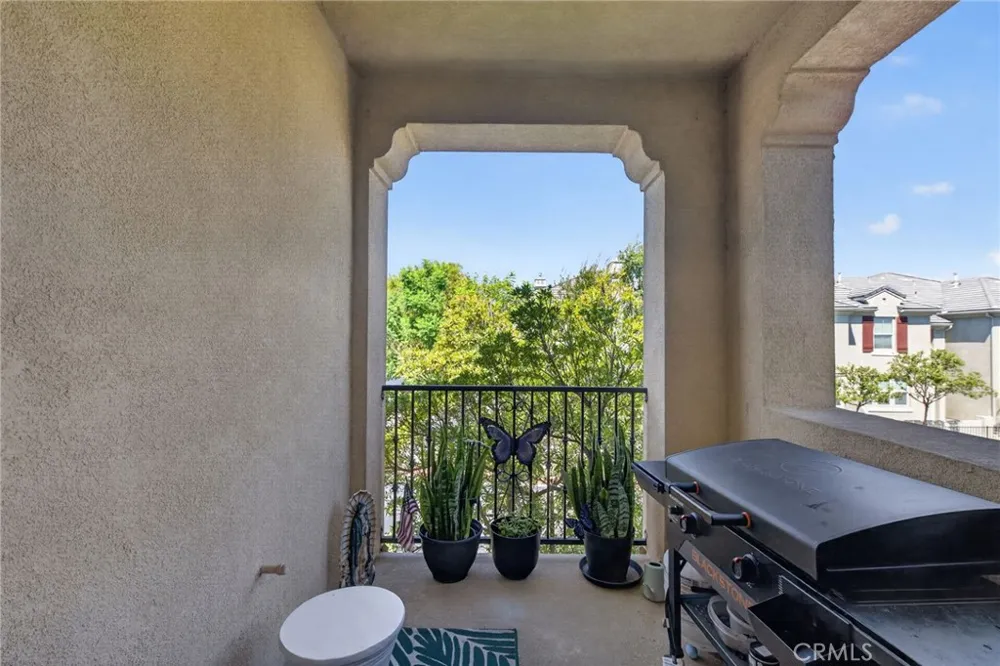 35960 Lindstrand Ave #4 Murrieta, CA 92563