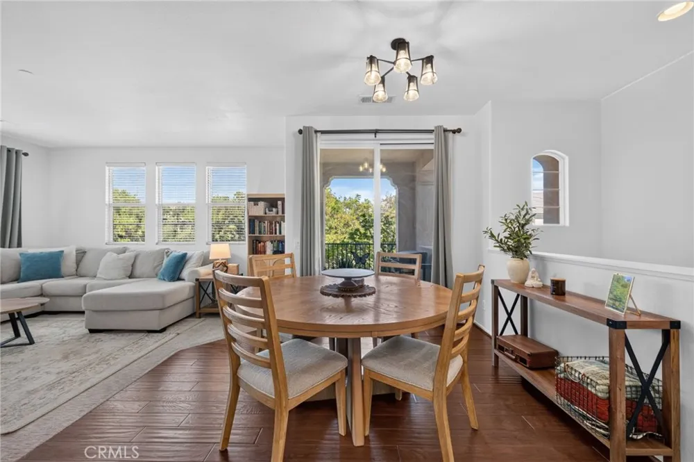 35960 Lindstrand Ave #4 Murrieta, CA 92563