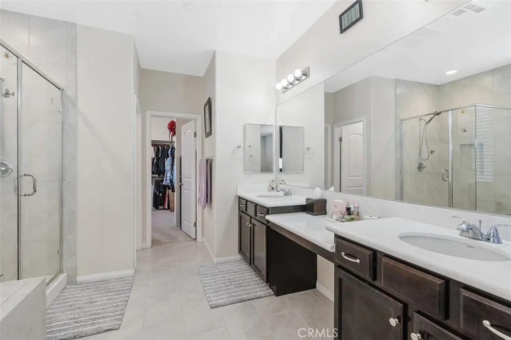 30532 Hollybrooke Lane Murrieta, CA 92563