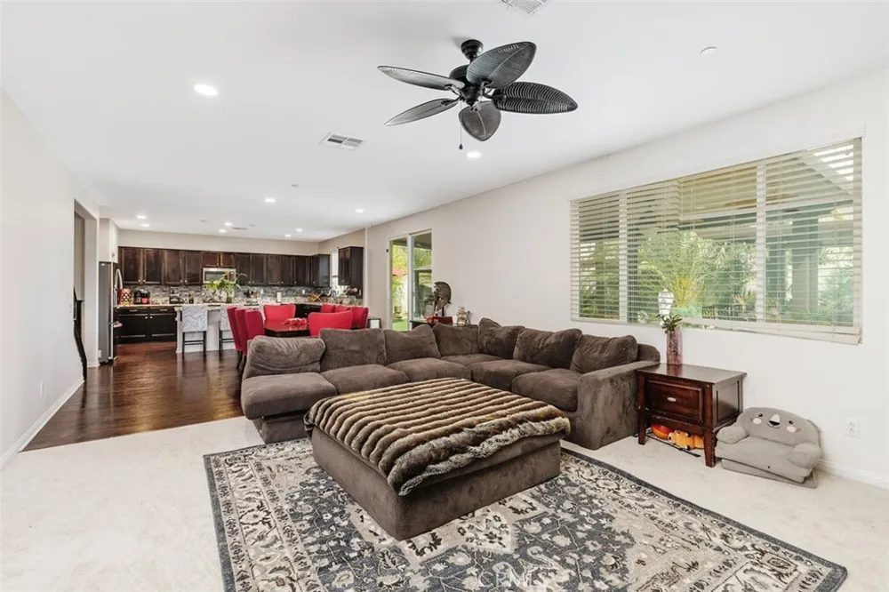 30532 Hollybrooke Lane Murrieta, CA 92563