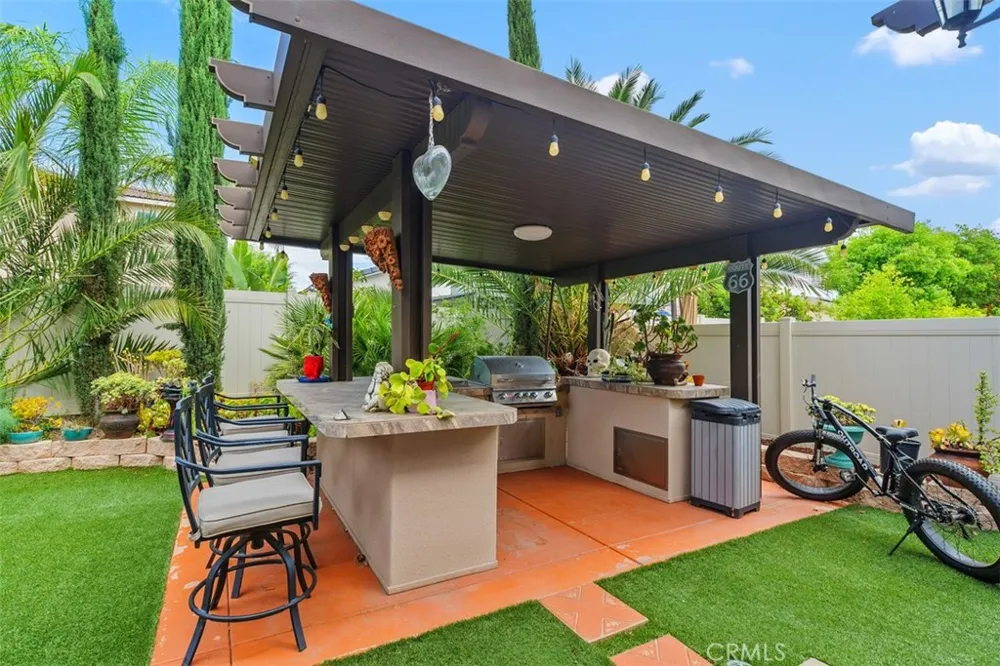 30532 Hollybrooke Lane Murrieta, CA 92563