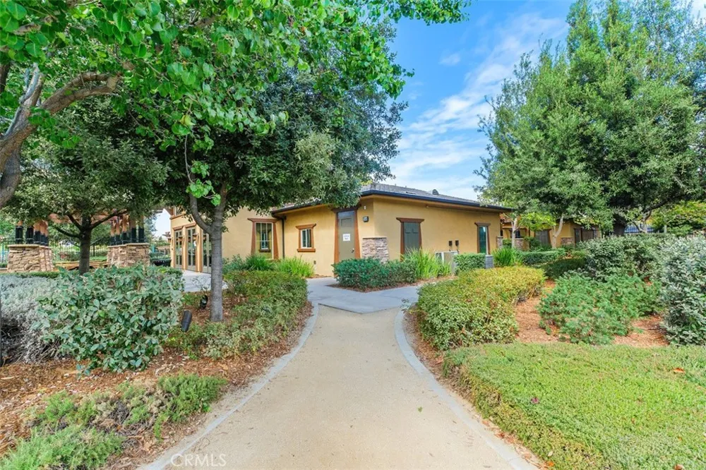 30532 Hollybrooke Lane Murrieta, CA 92563
