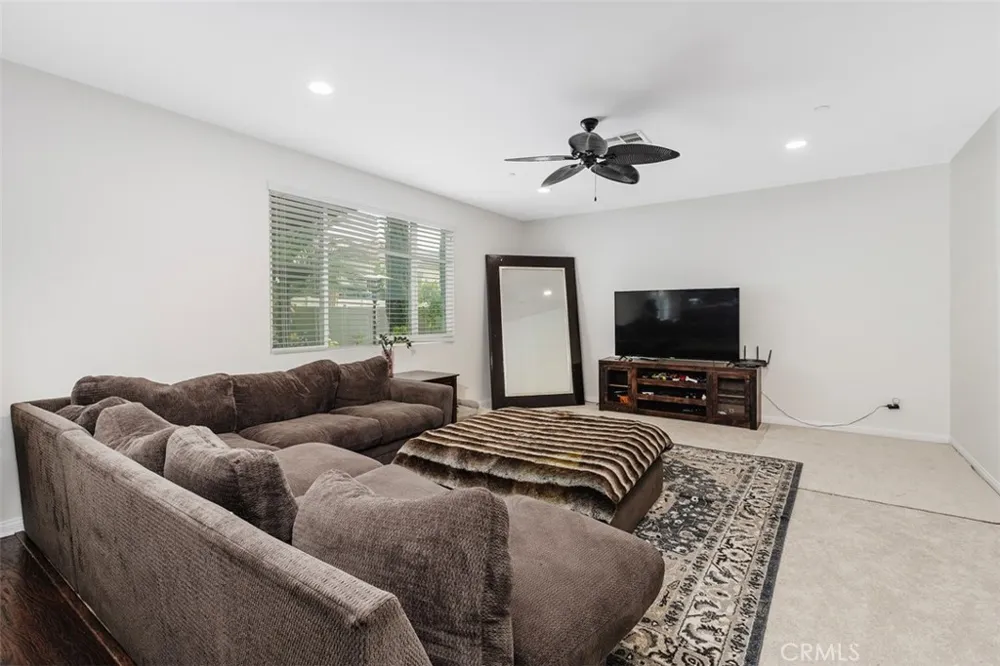 30532 Hollybrooke Lane Murrieta, CA 92563
