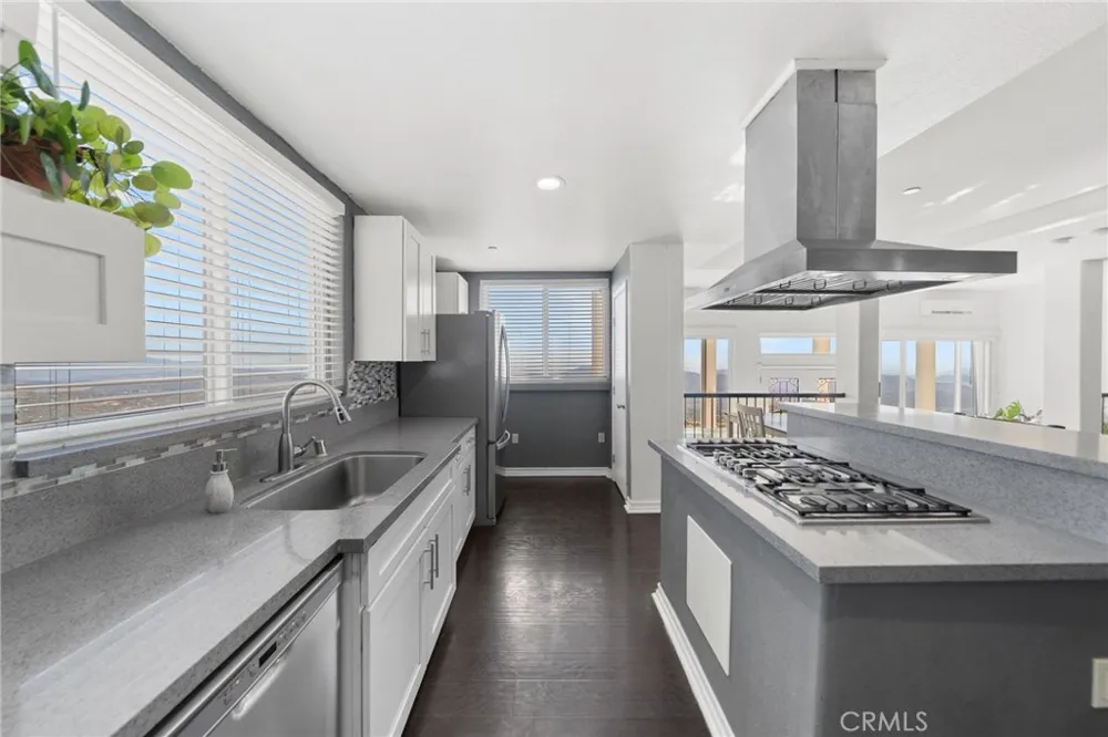 33275 Valerio Road Hemet, CA 92544