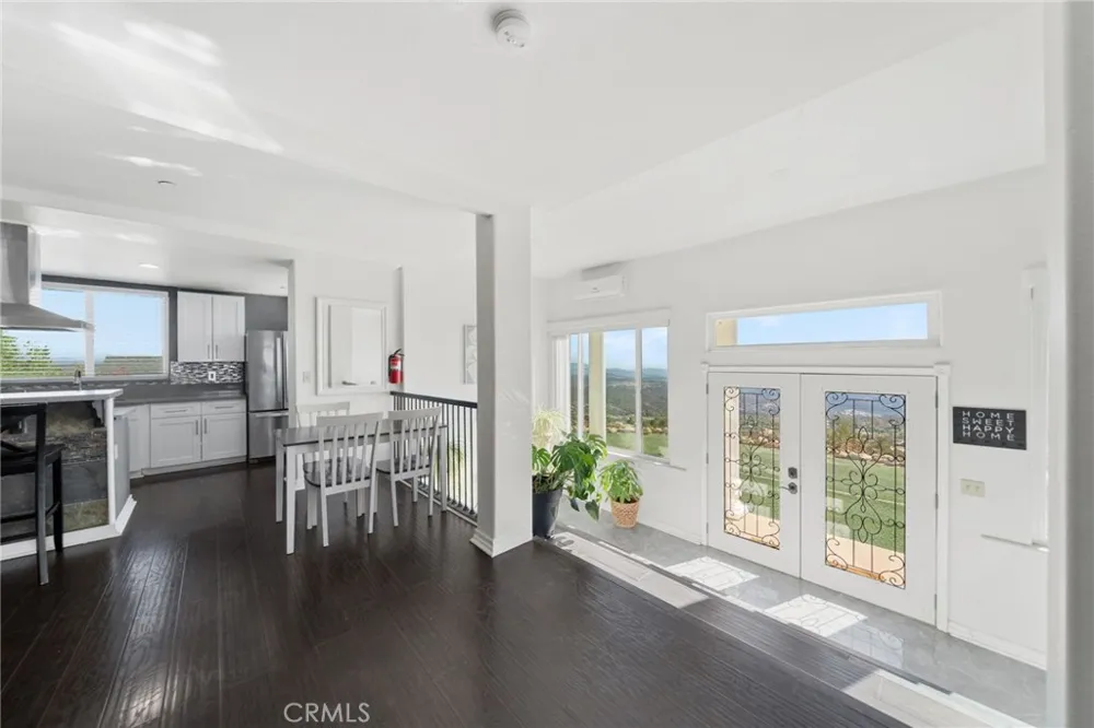 33275 Valerio Road Hemet, CA 92544