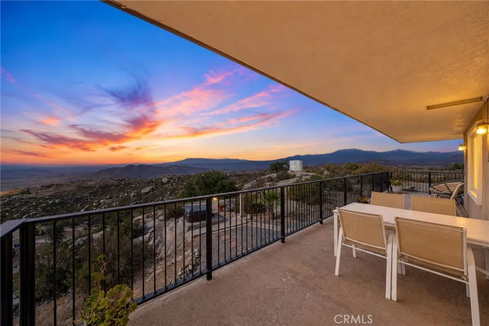 33275 Valerio Road Hemet, CA 92544