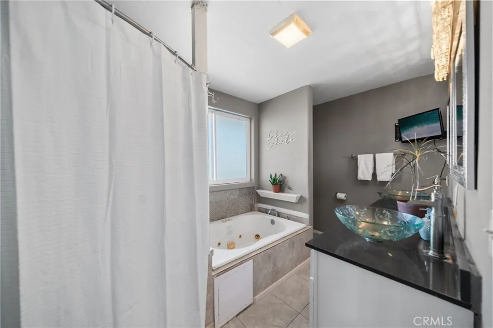 33275 Valerio Road Hemet, CA 92544
