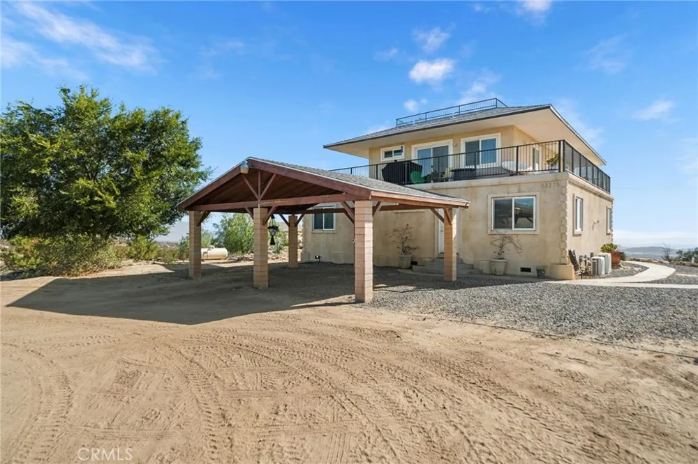 33275 Valerio Road Hemet, CA 92544
