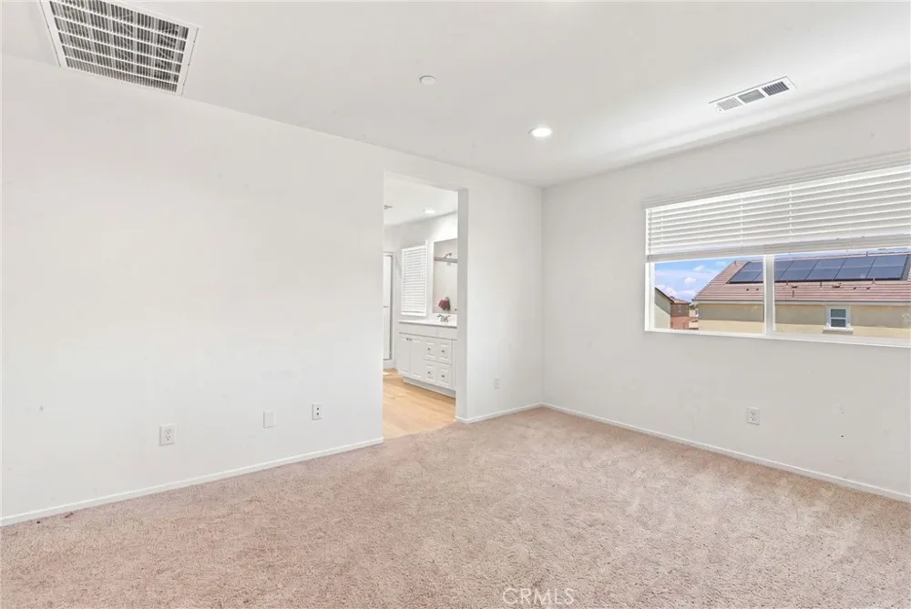 280 Berrybush Hemet, CA 92543