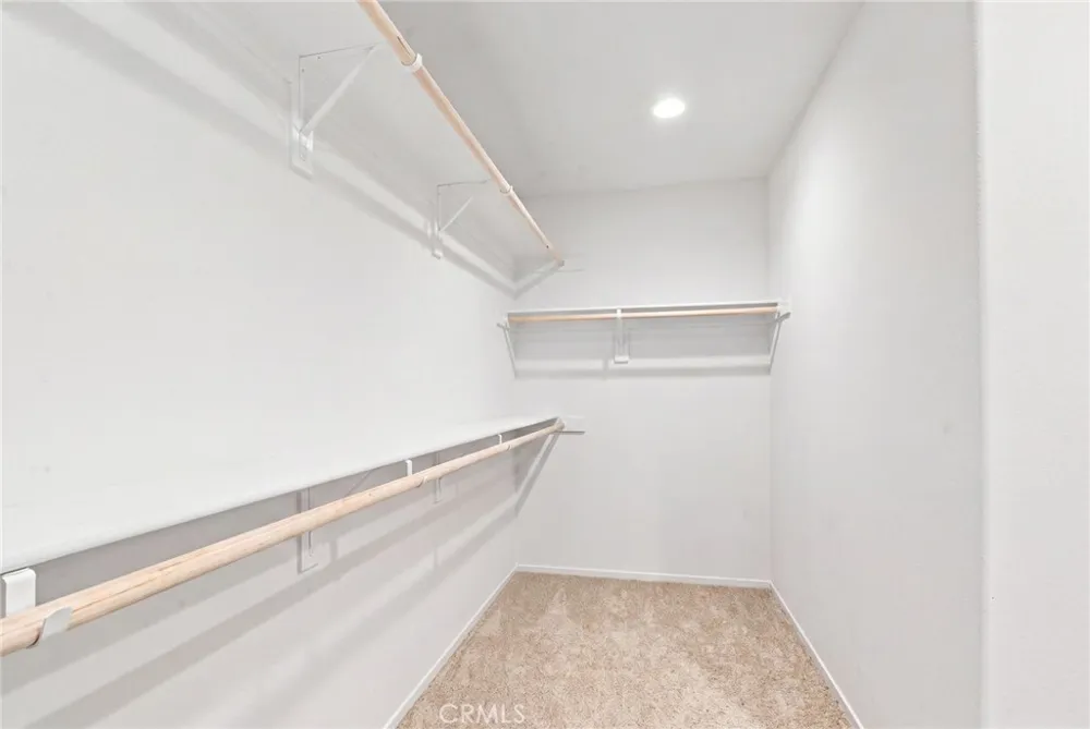 280 Berrybush Hemet, CA 92543
