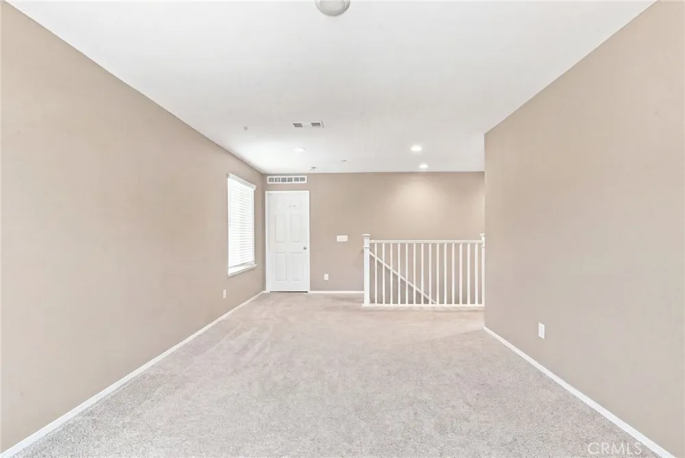 280 Berrybush Hemet, CA 92543