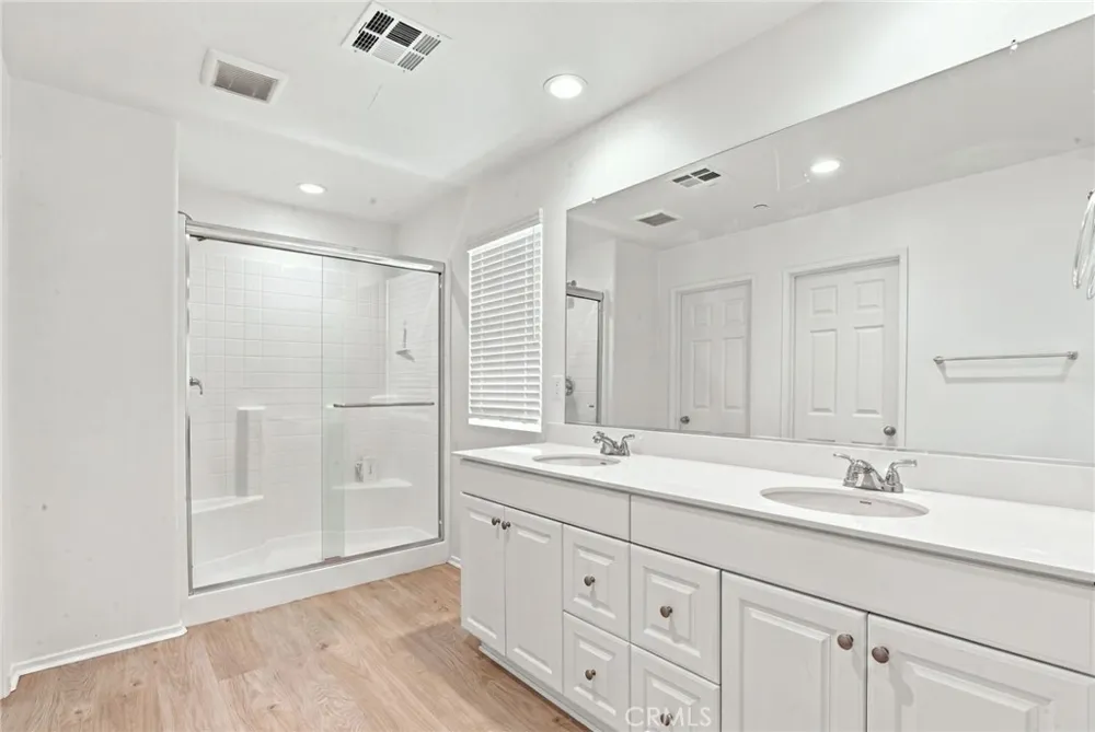 280 Berrybush Hemet, CA 92543