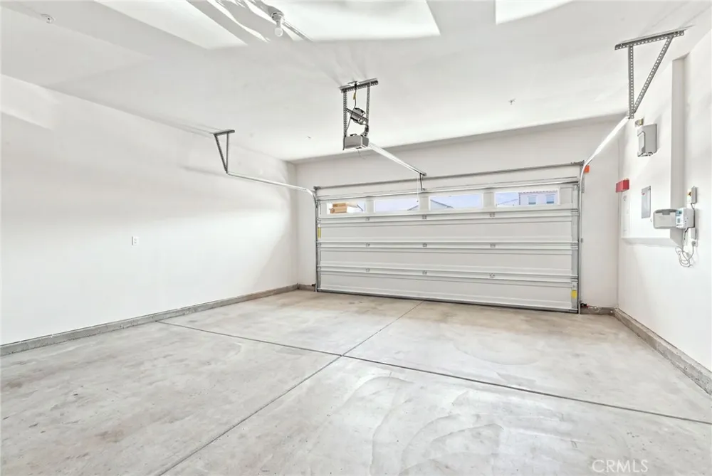 280 Berrybush Hemet, CA 92543