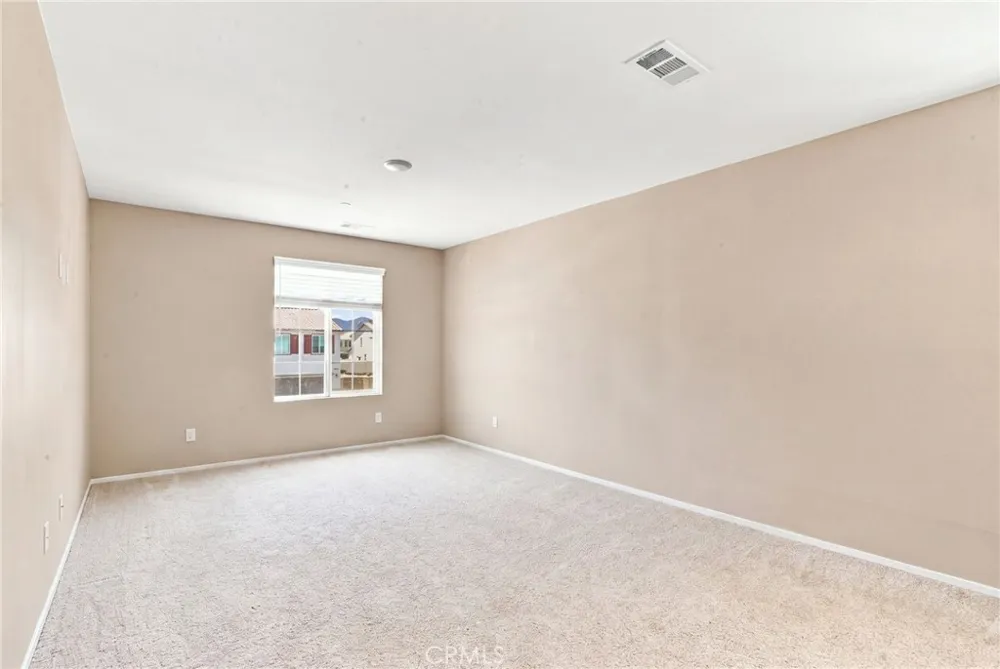 280 Berrybush Hemet, CA 92543