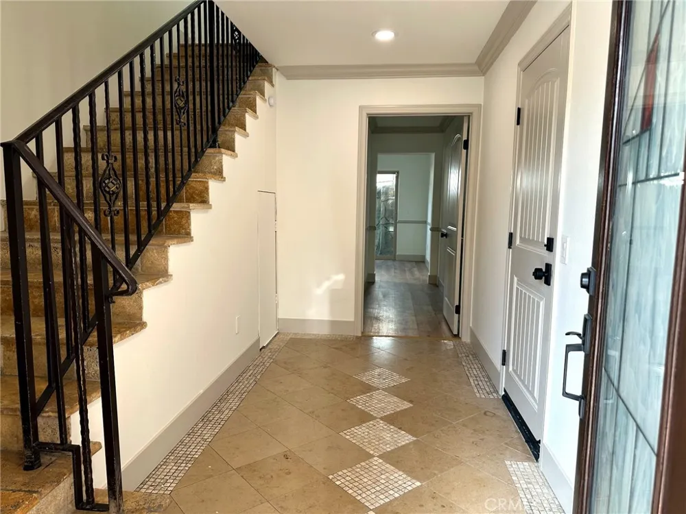 10121 W Amber Court Tujunga, CA 91042