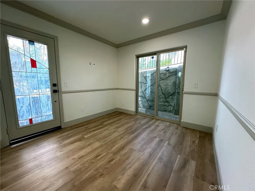 10121 W Amber Court Tujunga, CA 91042