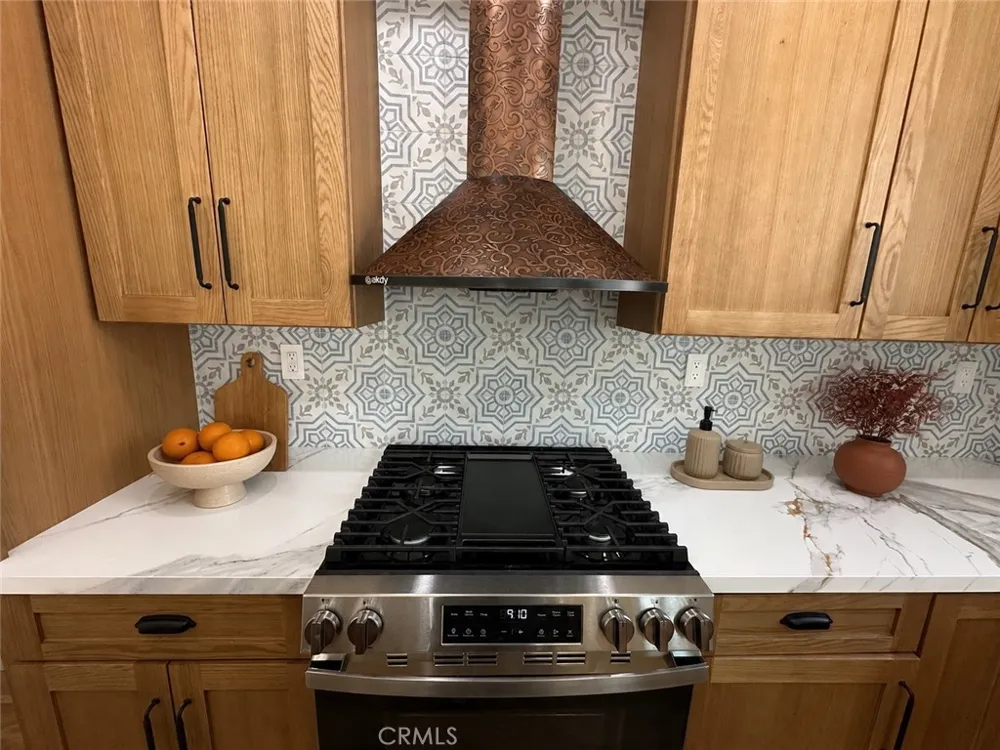10121 W Amber Court Tujunga, CA 91042