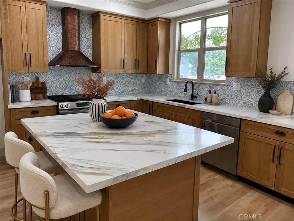 10121 W Amber Court Tujunga, CA 91042