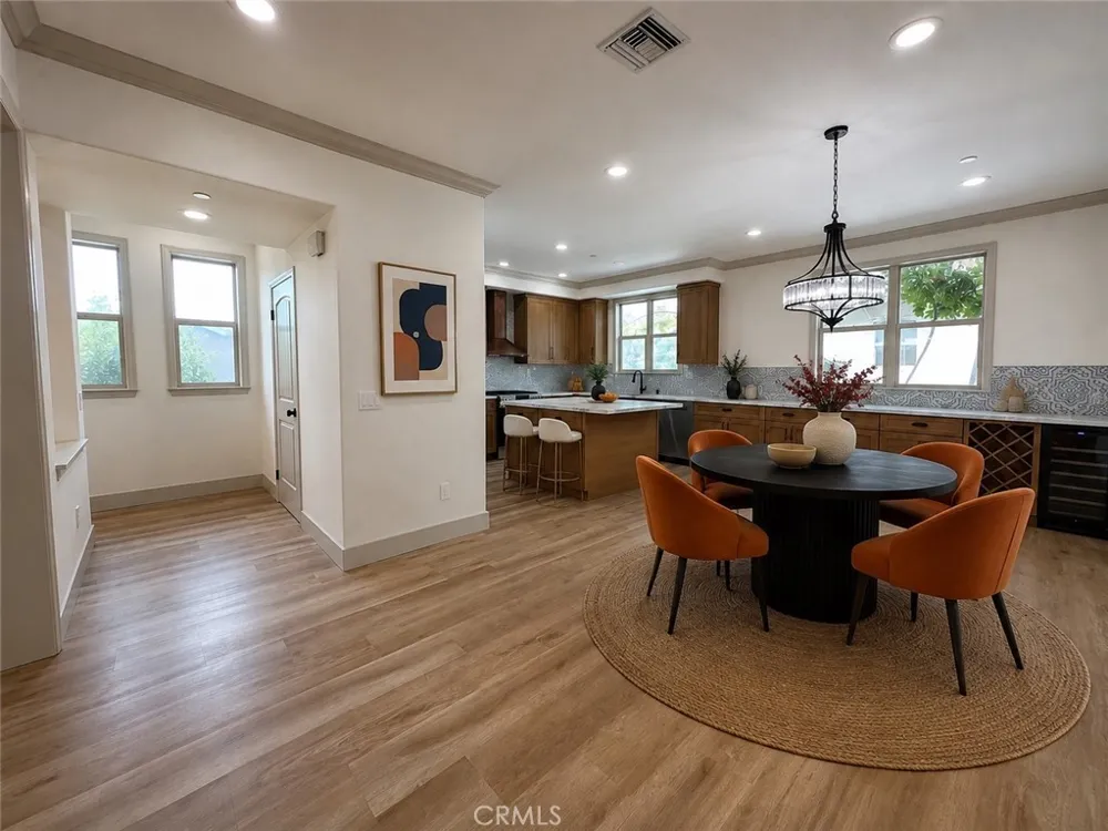 10121 W Amber Court Tujunga, CA 91042