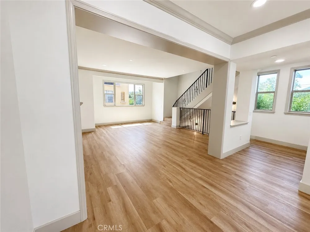 10121 W Amber Court Tujunga, CA 91042