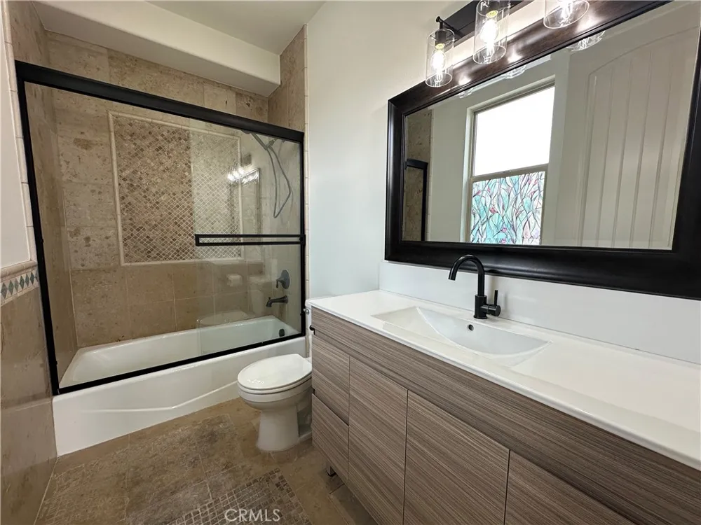 10121 W Amber Court Tujunga, CA 91042