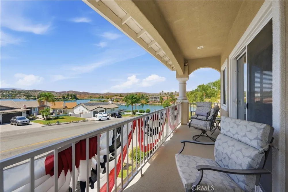 22330 Canyon Lake Dr S Canyon Lake, CA 92587