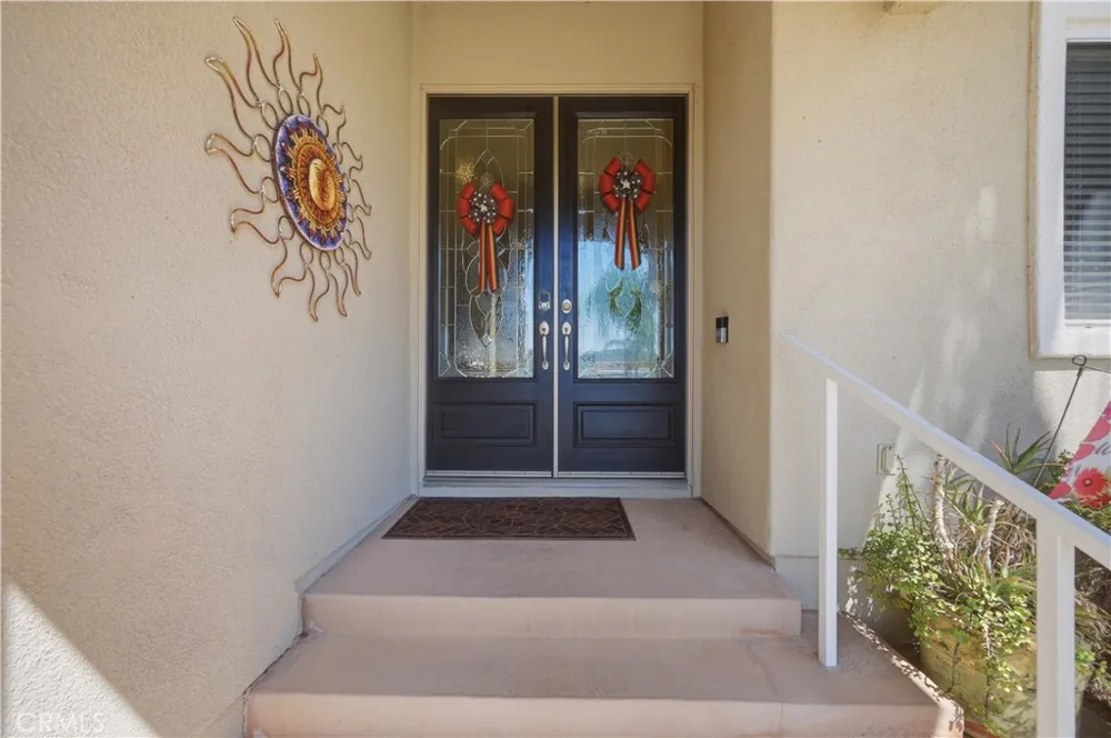 22330 Canyon Lake Dr S Canyon Lake, CA 92587