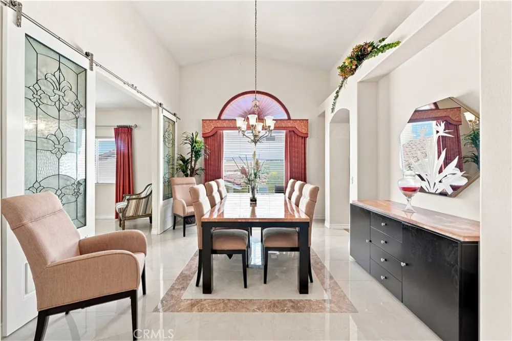 22330 Canyon Lake Dr S Canyon Lake, CA 92587