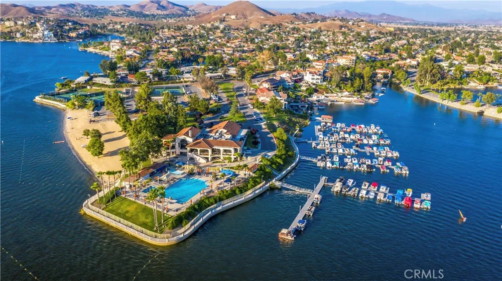 22330 Canyon Lake Dr S Canyon Lake, CA 92587
