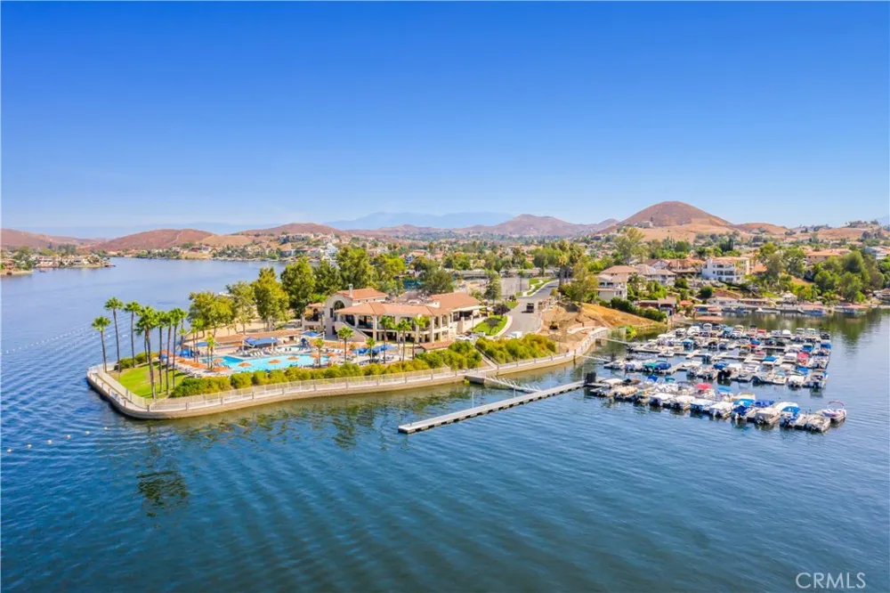 22330 Canyon Lake Dr S Canyon Lake, CA 92587