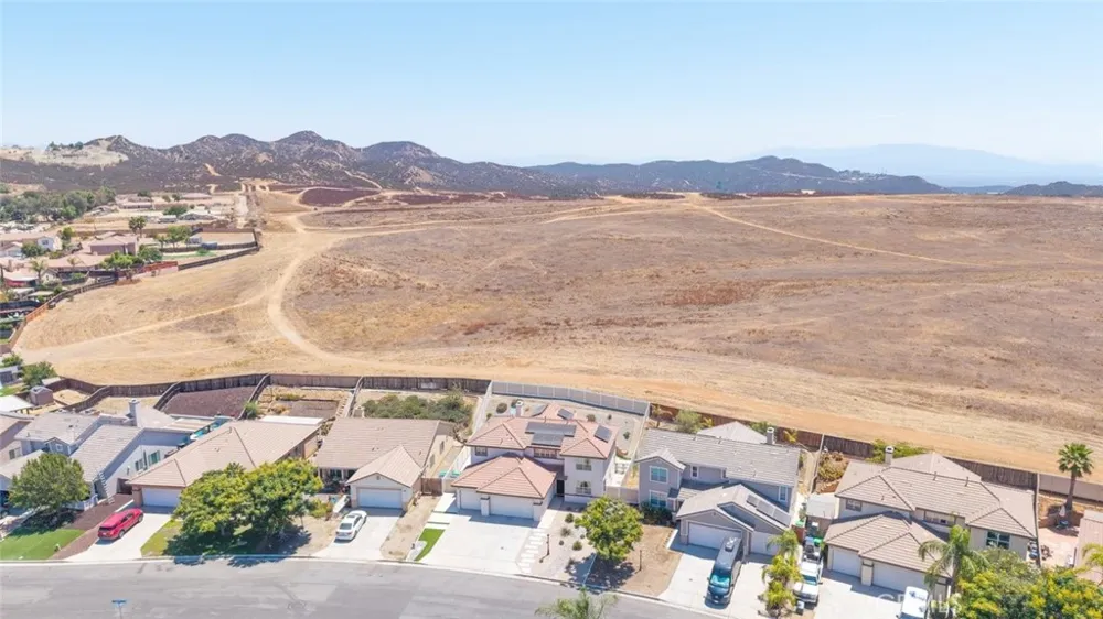 24857 Butterchurn Wildomar, CA 92595