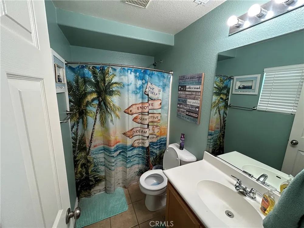41696 Woodridge Avenue #2 Murrieta, CA 92562