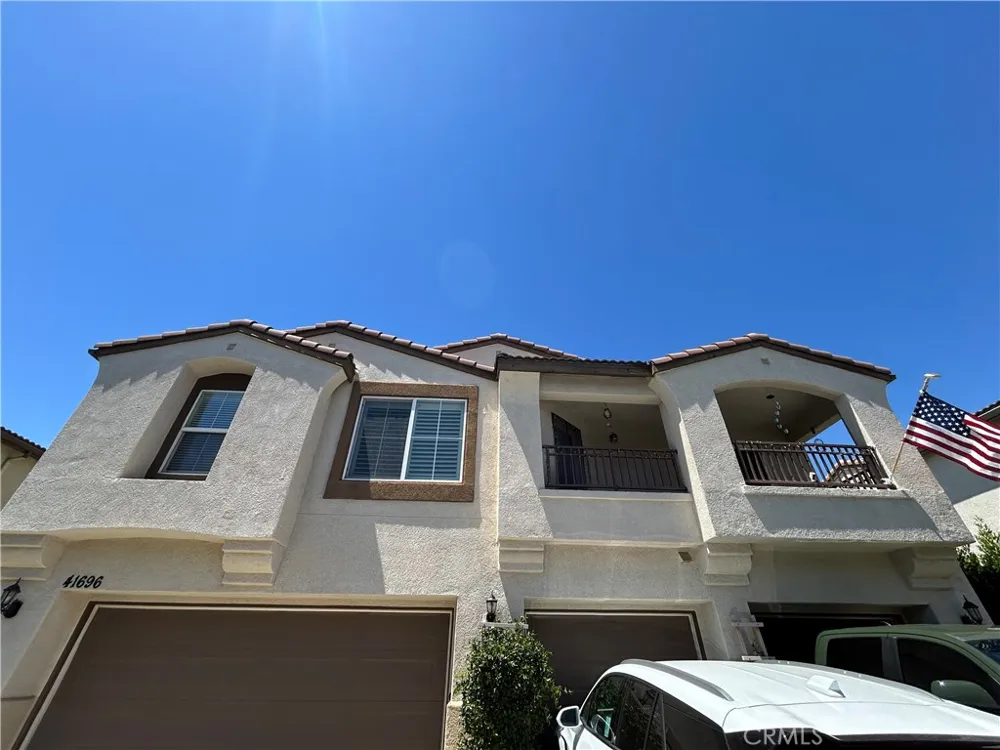 41696 Woodridge Avenue #2 Murrieta, CA 92562