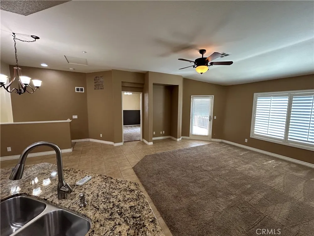 41696 Woodridge Avenue #2 Murrieta, CA 92562