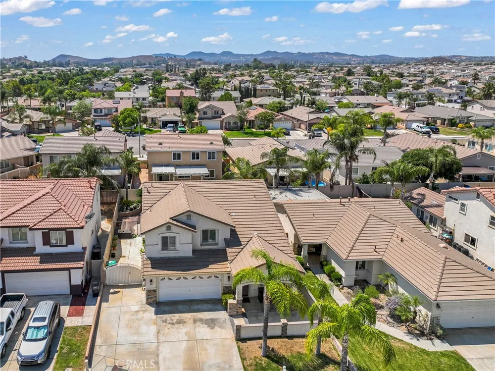 26943 Mirabella Court Menifee, CA 92584