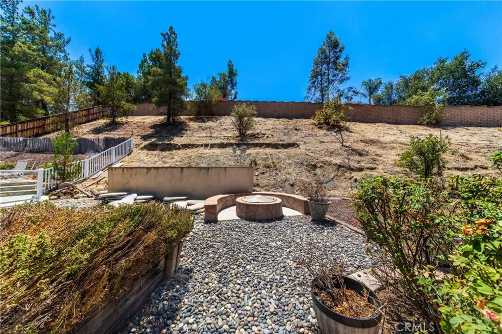 35478 Daffodil Circle Winchester, CA 92596