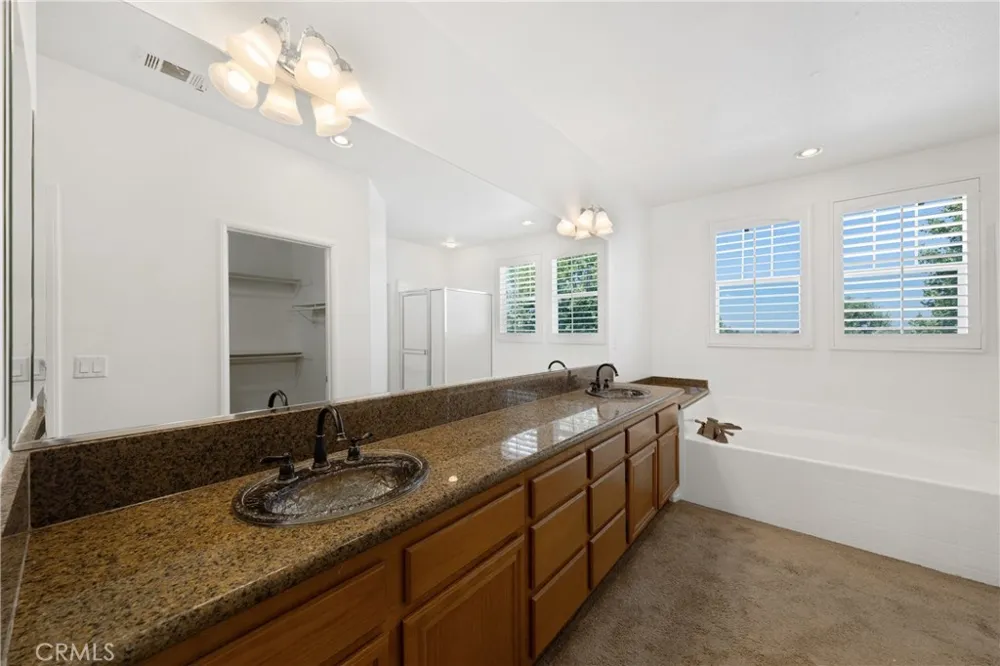 35478 Daffodil Circle Winchester, CA 92596