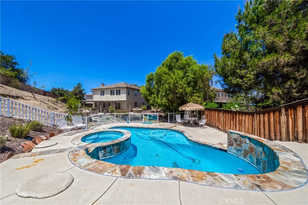 35478 Daffodil Circle Winchester, CA 92596